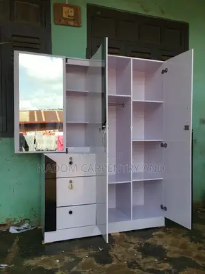 2 in 1 Wardrobe With Mirror and Drawers