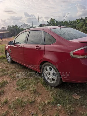 Ford Focus 2008 Red