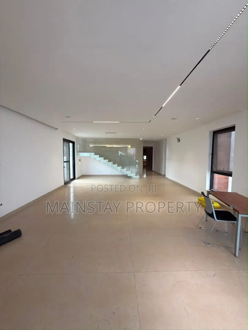 4bdrm House in Mainstay Estates, East Legon for sale