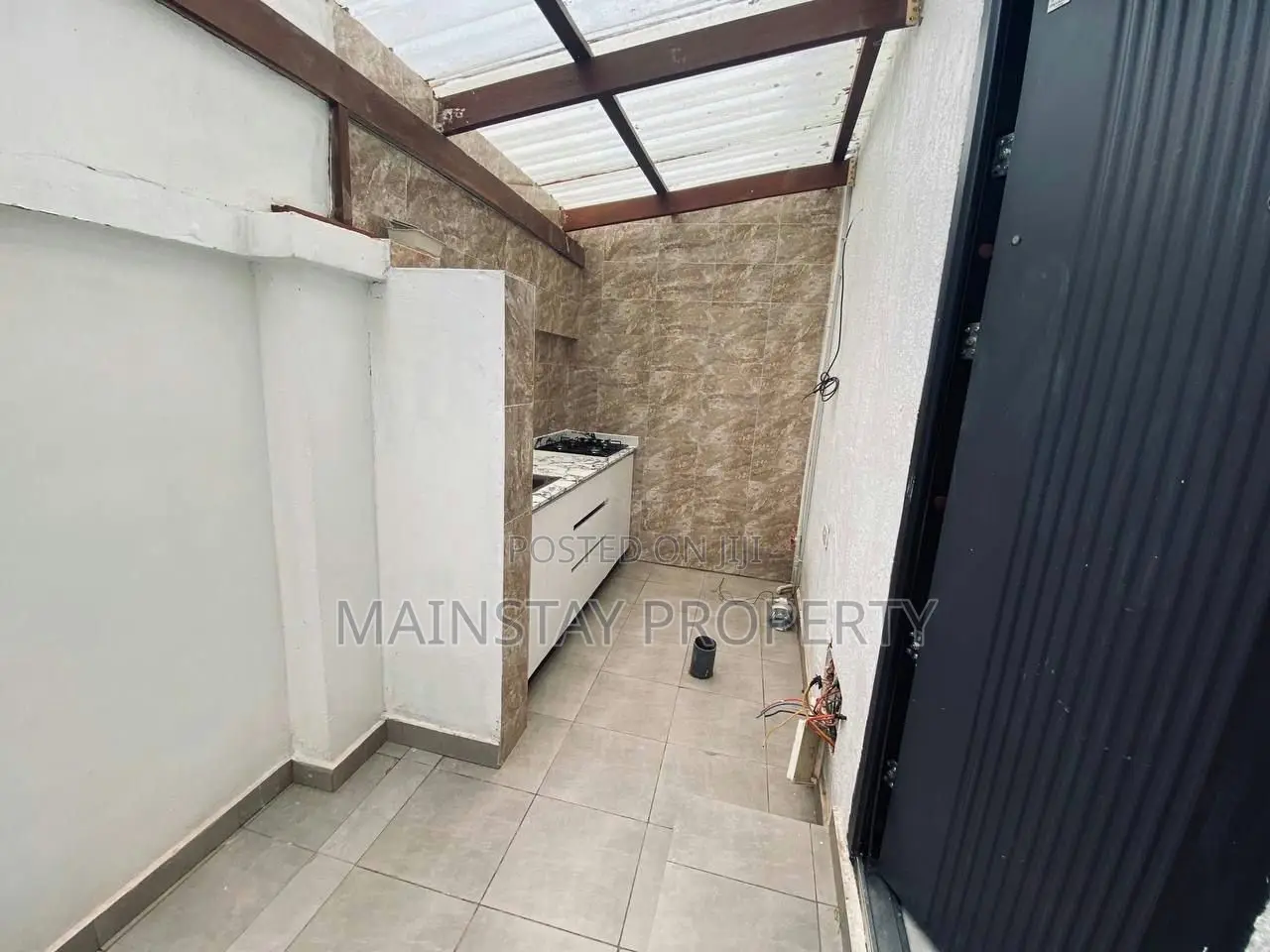 3bdrm Apartment in Mainstay Estates, Haatso for rent