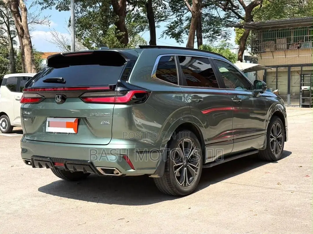 Honda CR-V 2024 Green