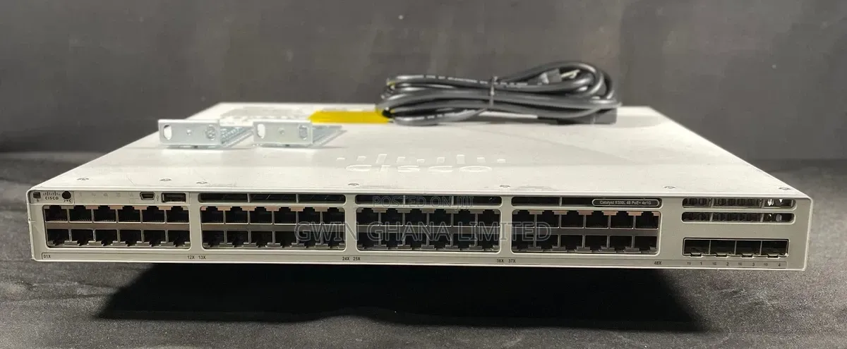 Cisco C9300-48p-E Catalyst 9300 48-Port PoE+ Switch