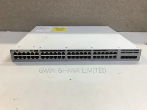 Cisco C9300-48p-E Catalyst 9300 48-Port PoE+ Switch