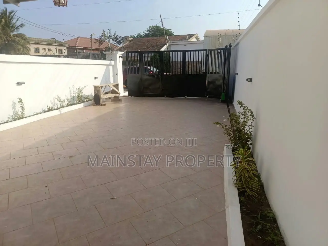 3bdrm House in Mainstay Estates, Spintex for rent
