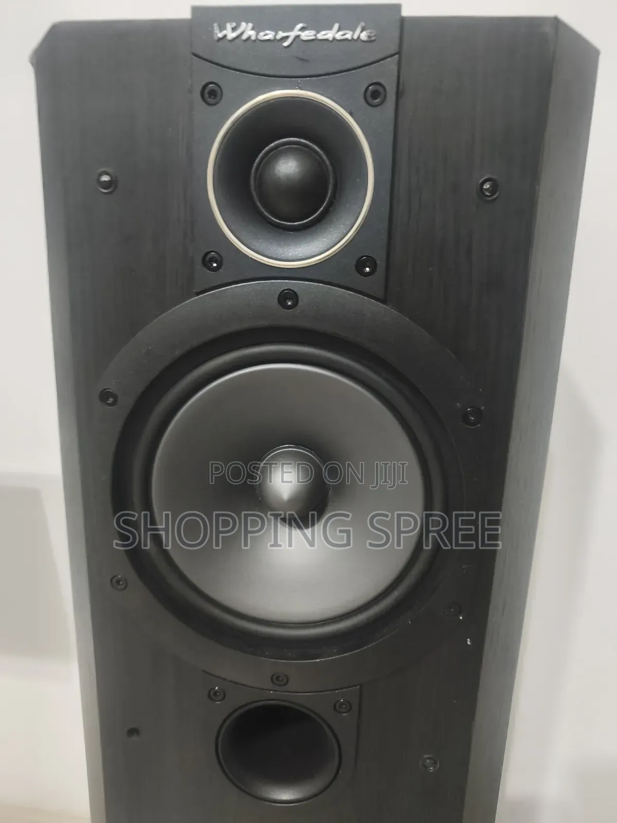 Wharfedale Vardus VR 200 Speakers