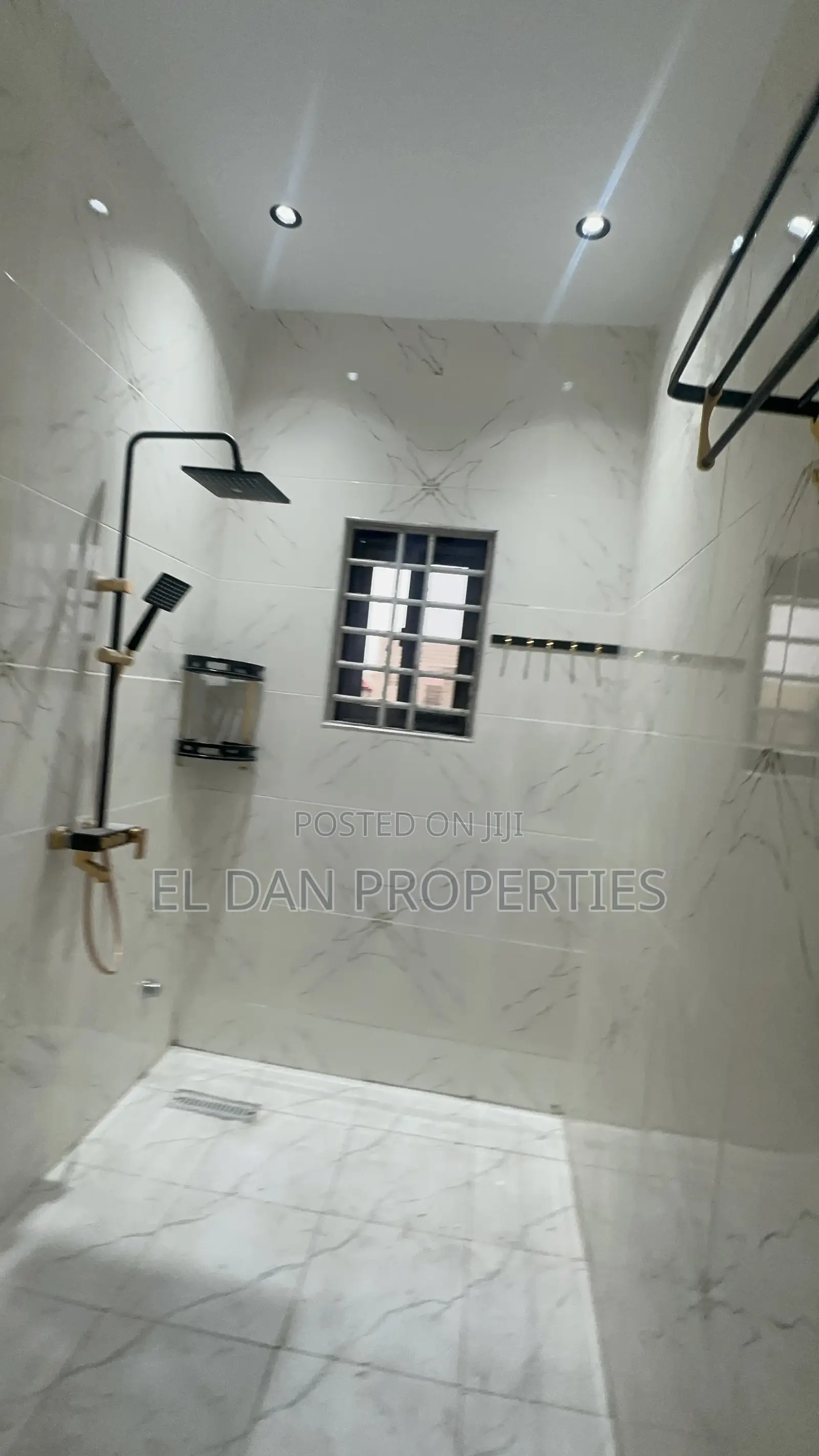 4bdrm Duplex in Buobai - Asokore, Kumasi Metropolitan for sale