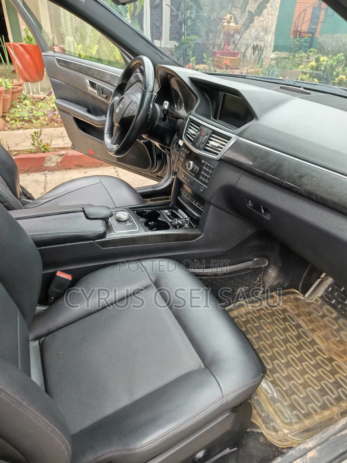 Mercedes-Benz E350 2010 Black