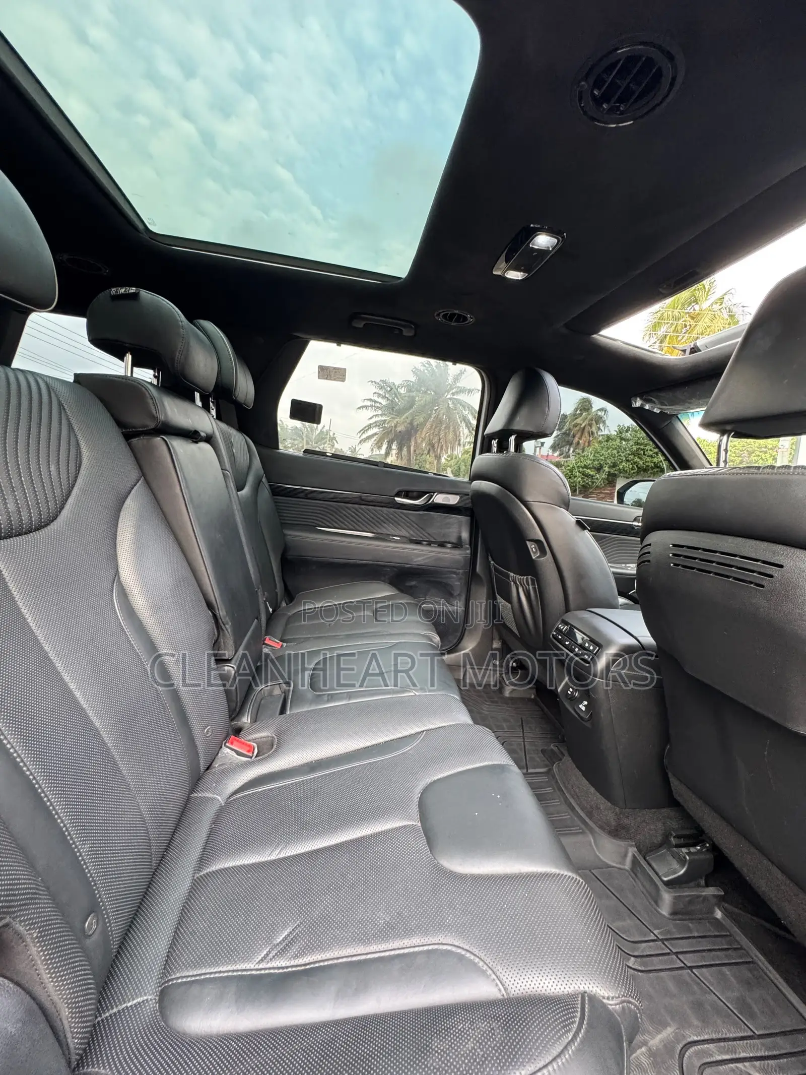 Hyundai Palisade Limited 2023 White