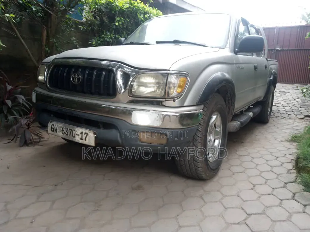 Toyota Tacoma 2005 Silver