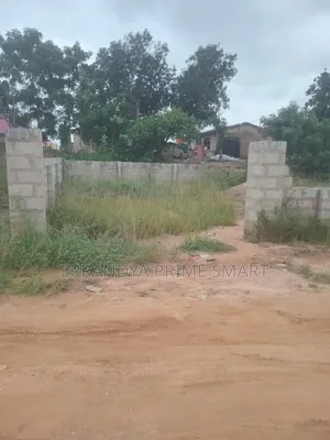 2bdrm House in Obeyeyie, Pokuase for sale