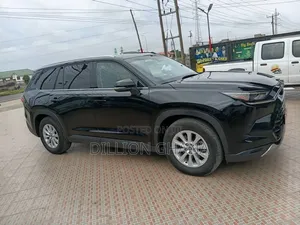 Toyota Highlander 2024 Black