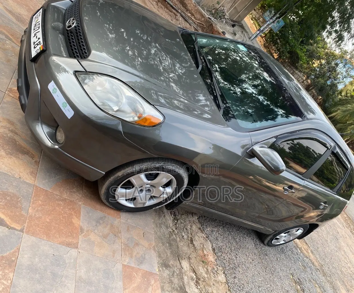 Toyota Matrix XR Hatchback FWD (1.8L 4cyl 4A) 2008 Gray