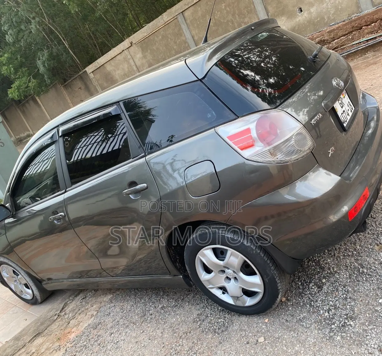 Toyota Matrix XR Hatchback FWD (1.8L 4cyl 4A) 2008 Gray