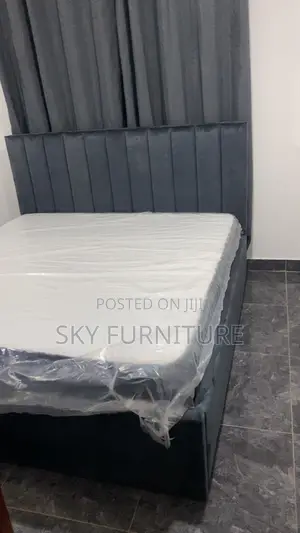 Line Line Queen Size Bed Frame With Mattress