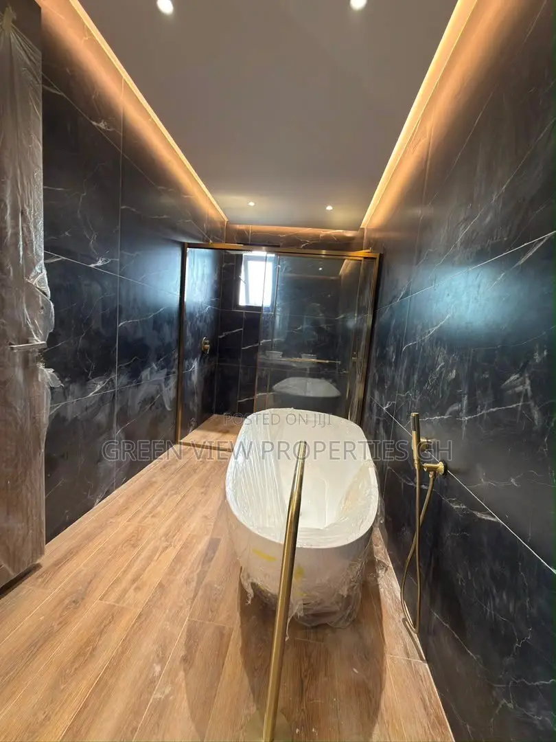 4bdrm Duplex in East Mamprusi for sale