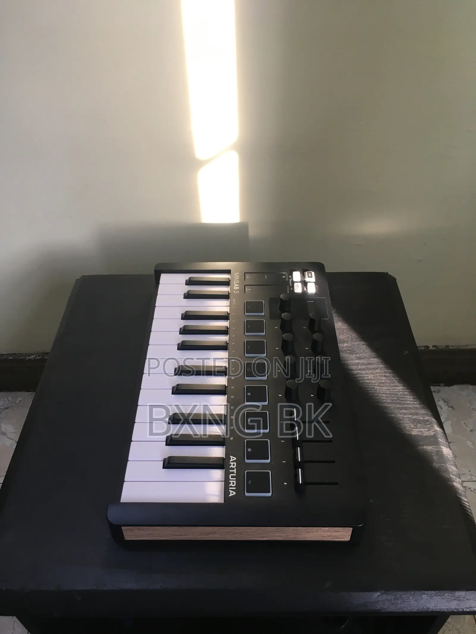 Arturia Minilab 3