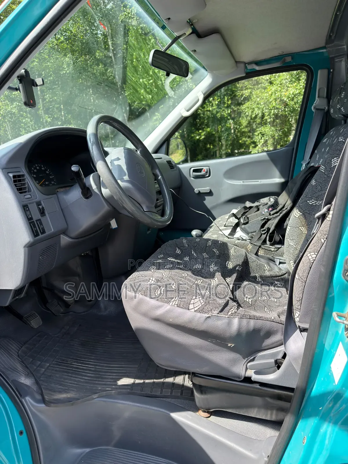 Toyota HiAce 1999 Green