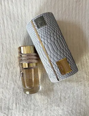 Lattafa Musamam White Intense