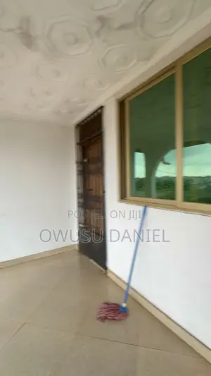 8bdrm House in Atonsu Kuwait, Kumasi Metropolitan for rent