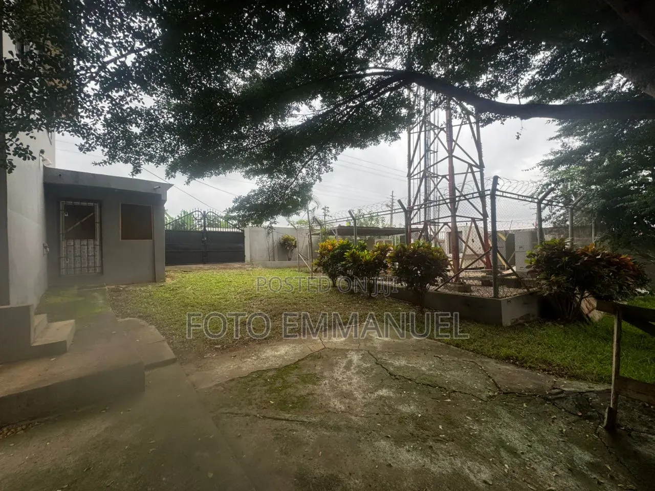 2bdrm House in Pokuase for sale