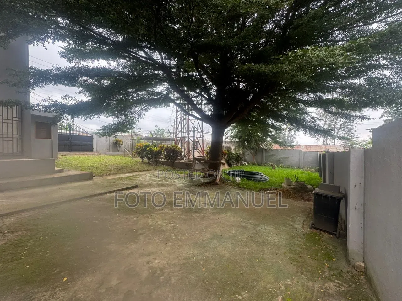2bdrm House in Pokuase for sale