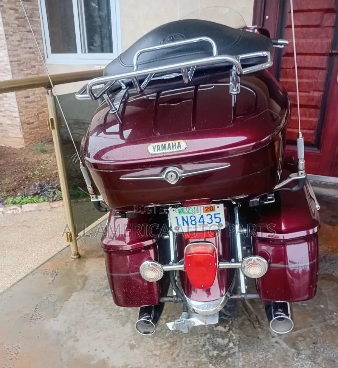 Yamaha Royal Star 2006 Red