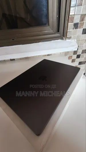 Laptop Apple MacBook Pro 2024 M4 Pro 48GB Apple M4 Pro SSD 512GB