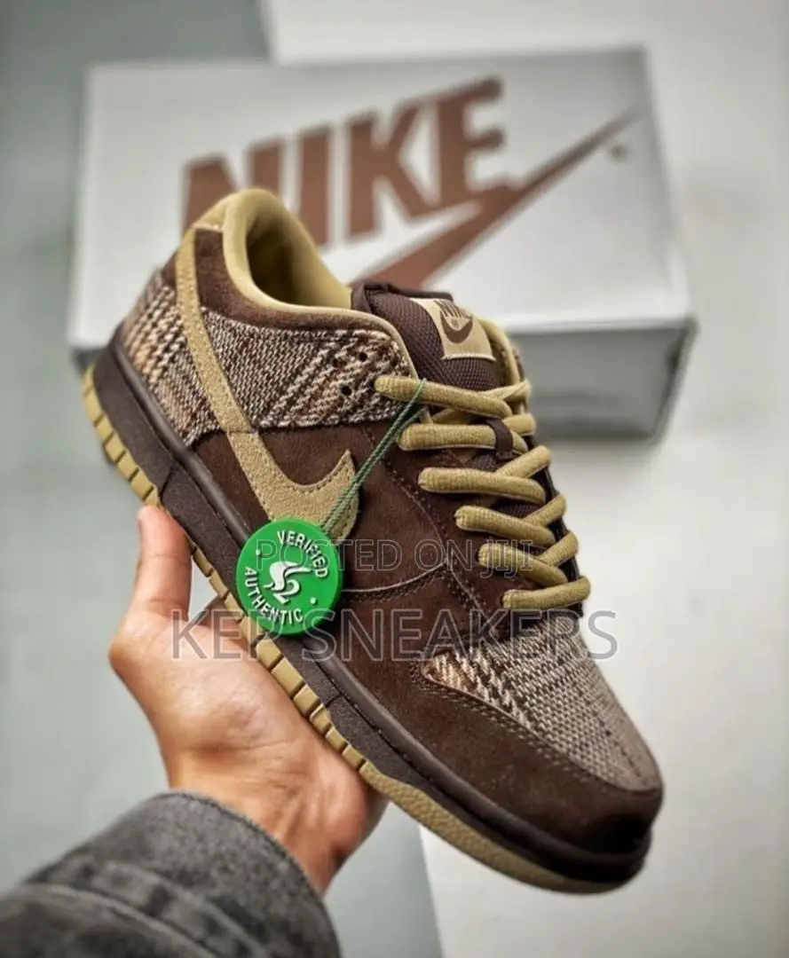 Nike SB Dunk Low "Tweed"