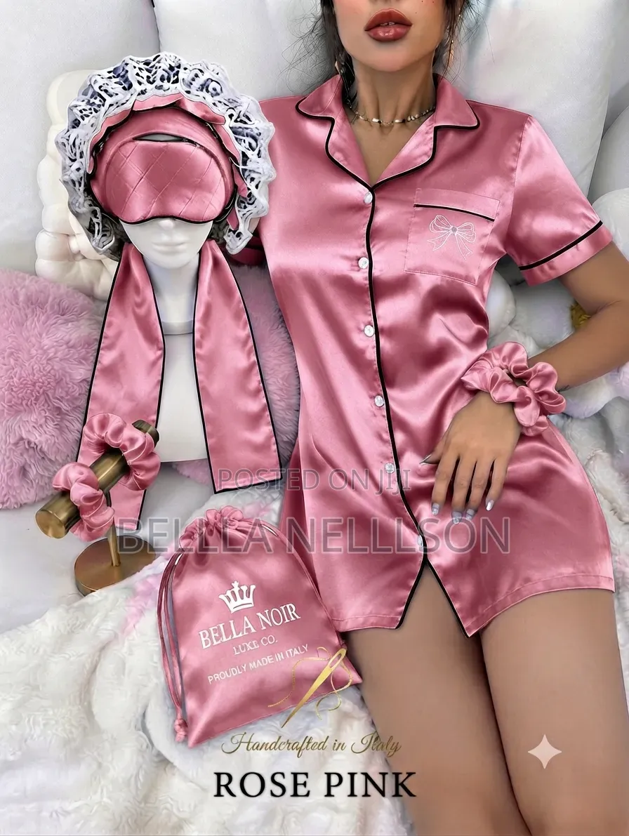 Chantilly Luxe
Sleep Set 
Your Bedtime Deserves a Little Luxury. 