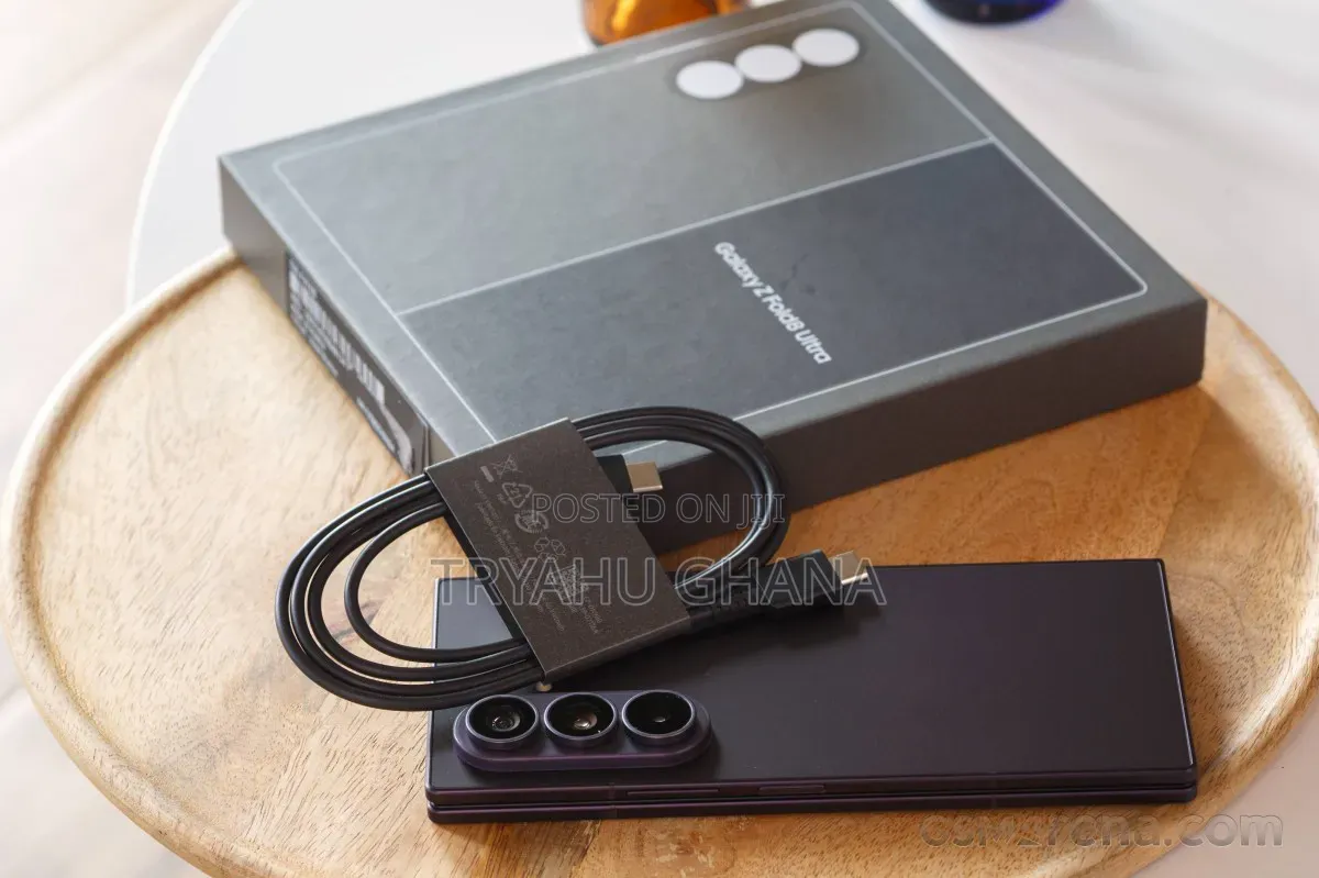 New Samsung Galaxy Z Fold8 Ultra 512 GB Graphite