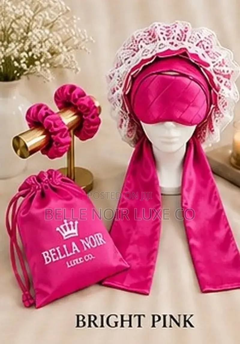 The Chantilly Hair Set
