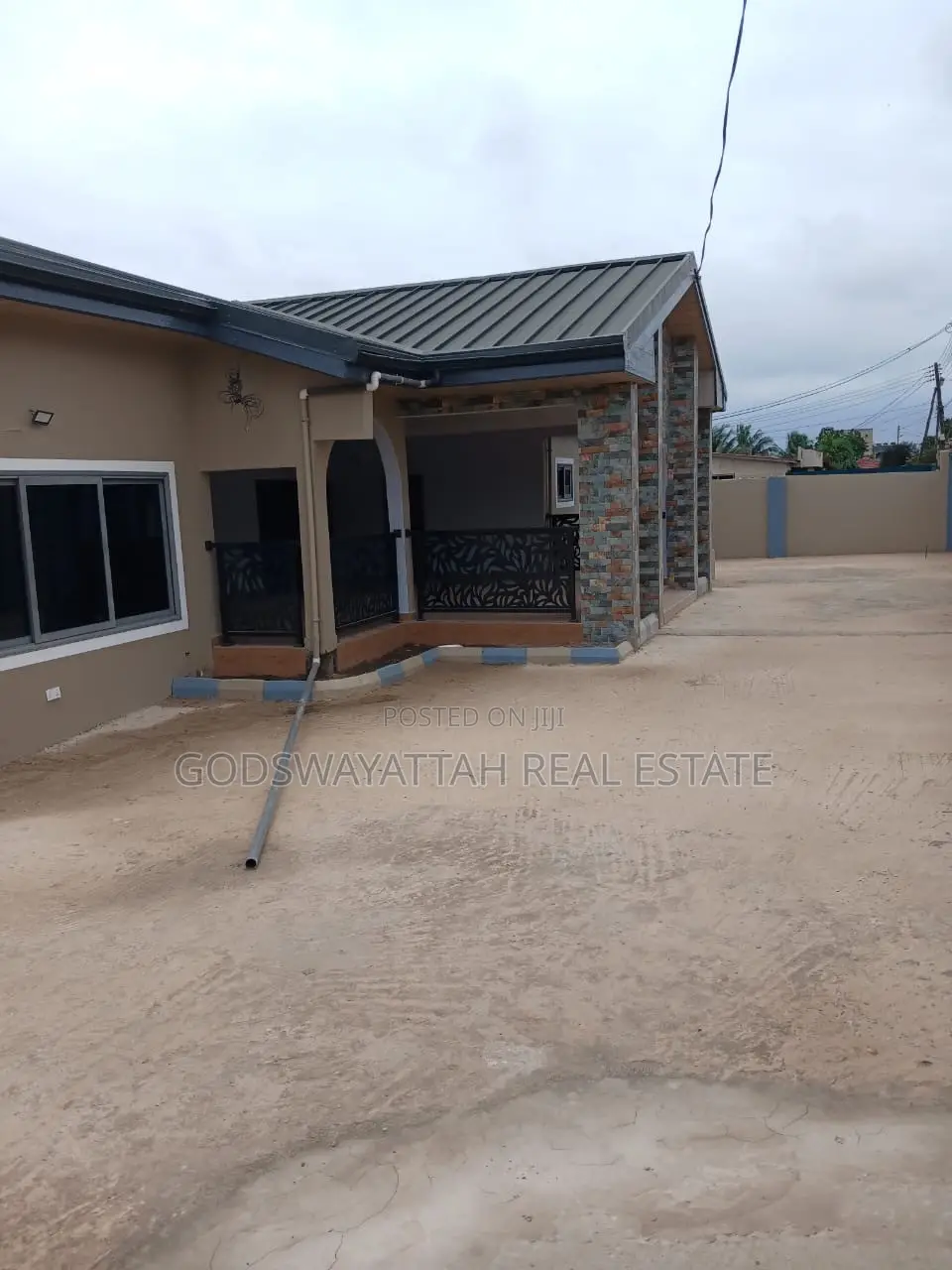 4bdrm House in East Legon, Adjiriganor for rent