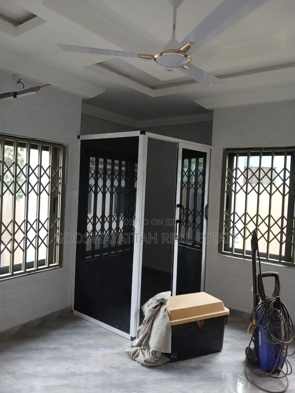4bdrm House in East Legon, Adjiriganor for rent