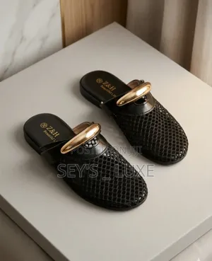 Mesh Mule Slides