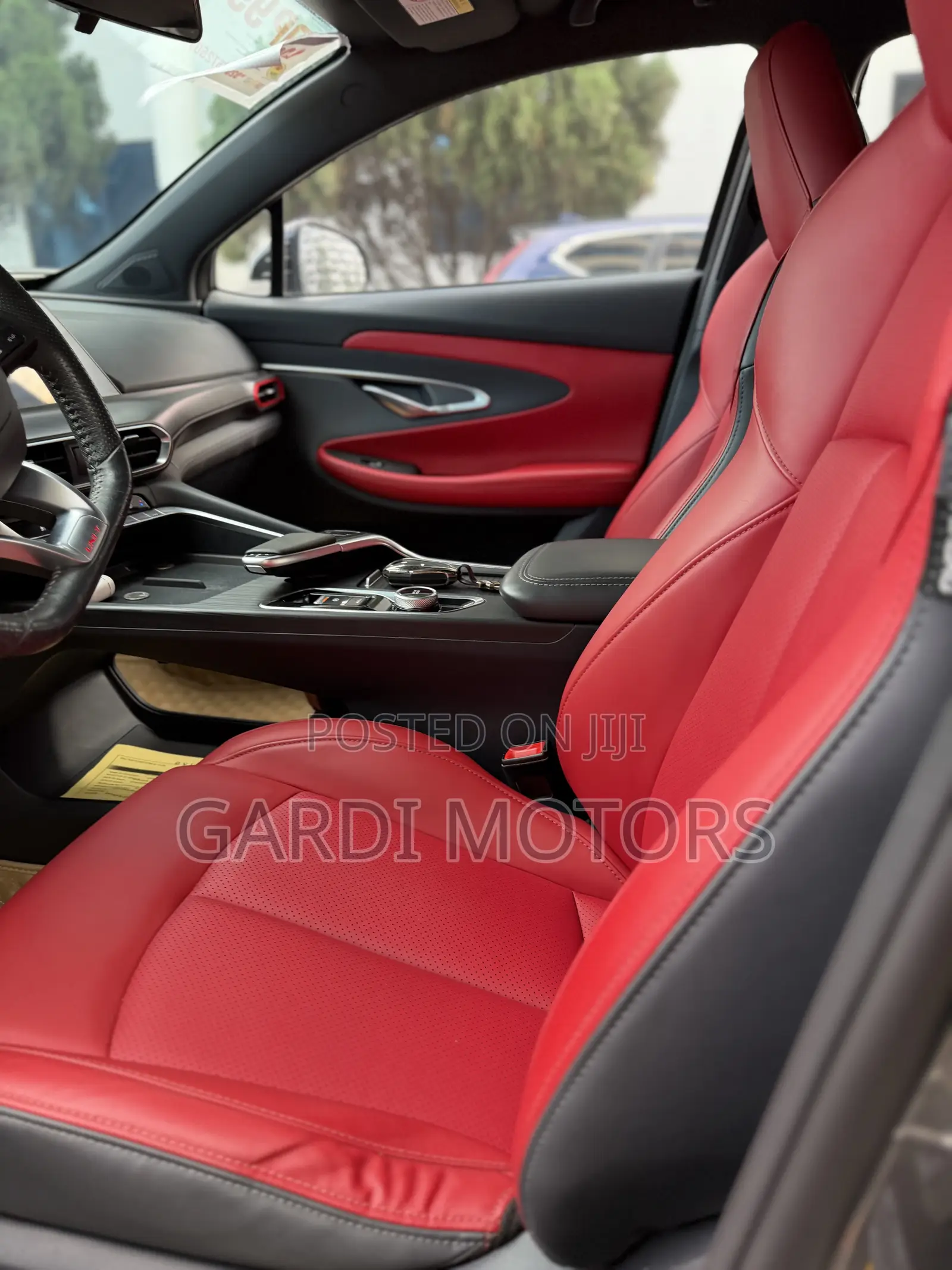 Changan UNI-T 1.5 FWD 2021 Gray