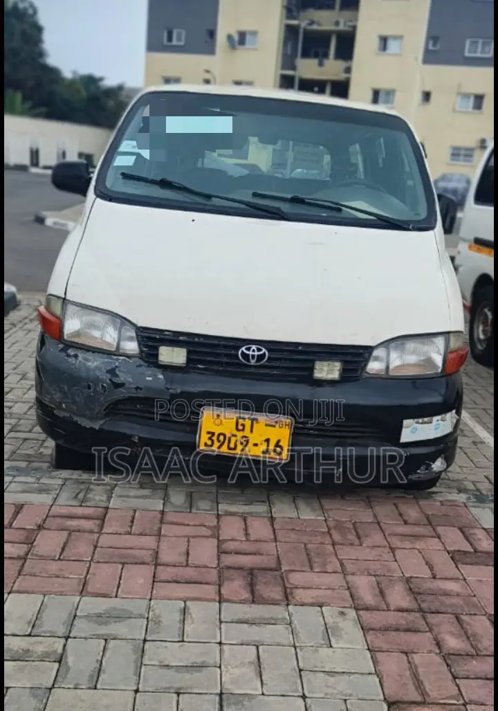 Toyota HiAce 2008 White