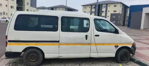 Toyota HiAce 2008 White