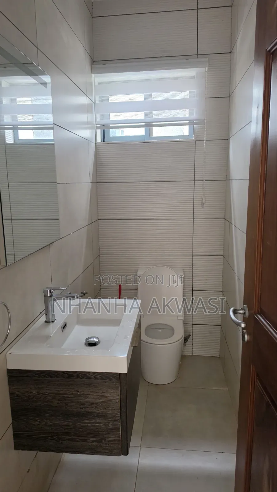 4bdrm House in Community 10, Sakumono for rent