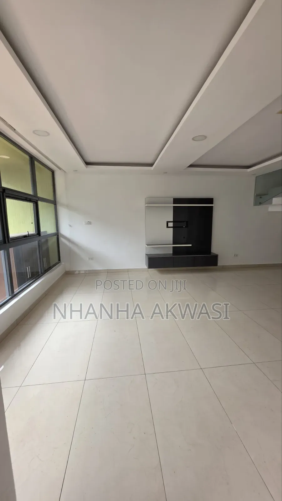 4bdrm House in Community 10, Sakumono for rent