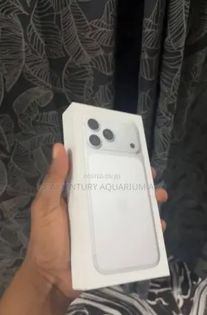 New Apple iPhone 17 Pro Max 256 GB Silver