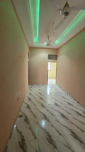 4bdrm Apartment in Community 12, Sakumono for rent