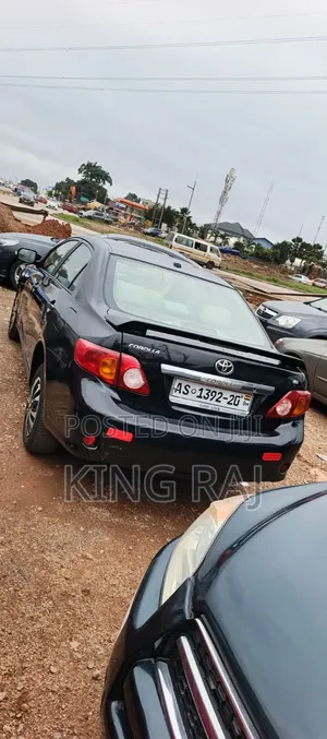 Toyota Corolla 2010 Black