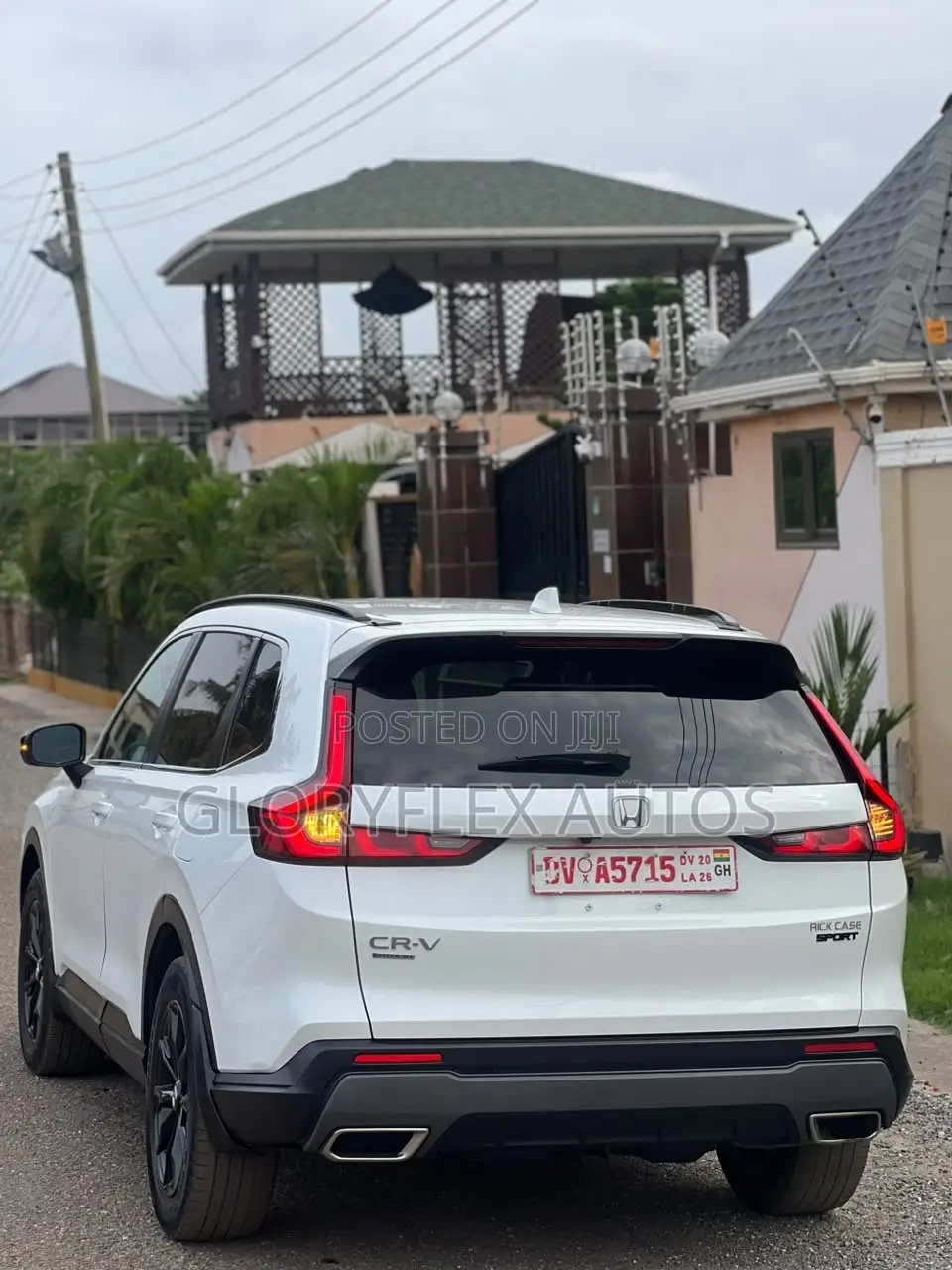 Honda CR-V Hybrid 2024 White