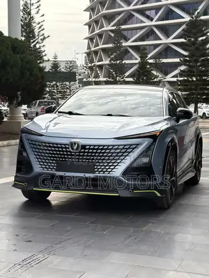 Changan UNI-T 1.5 FWD 2022 Silver