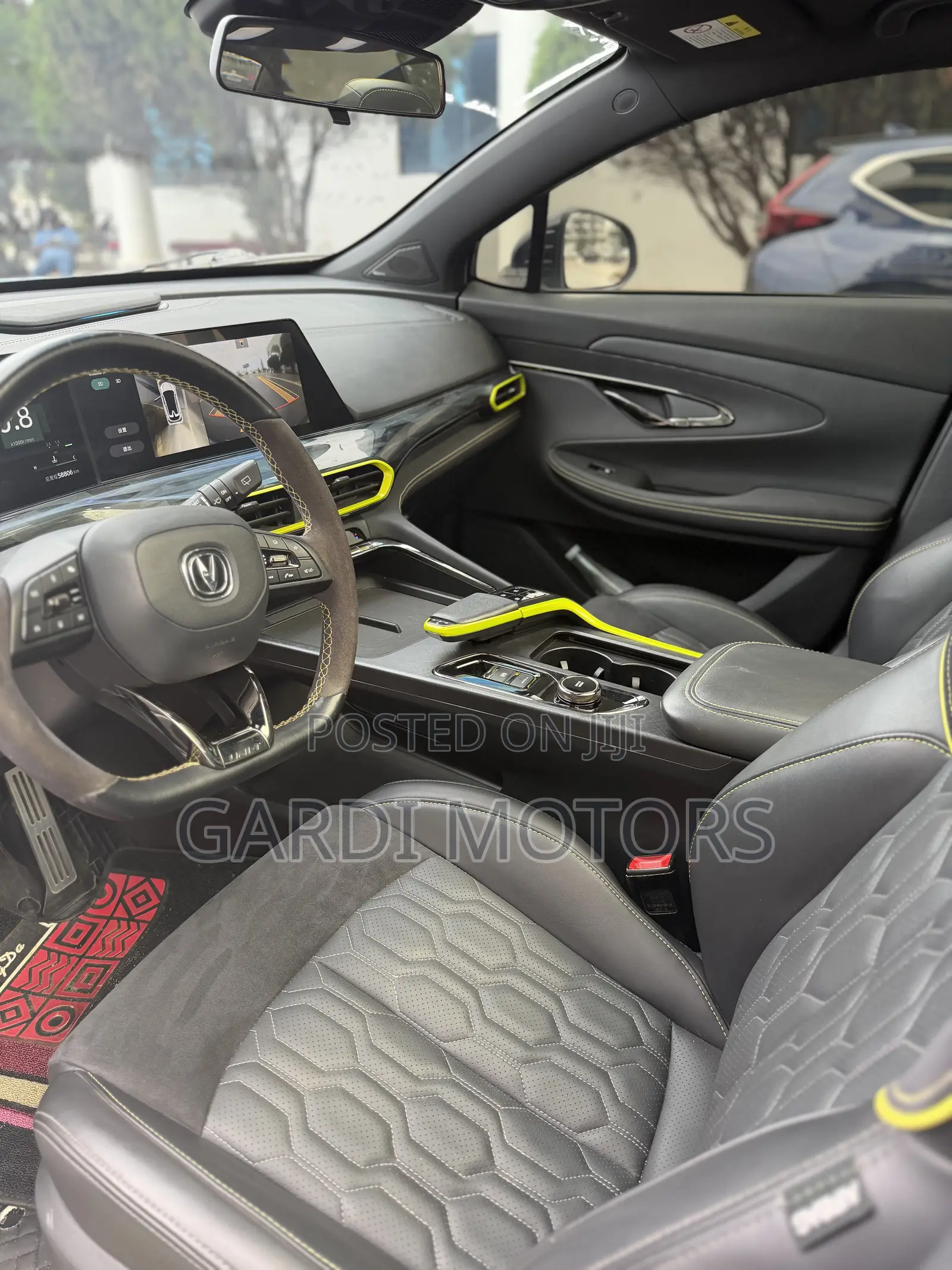 Changan UNI-T 1.5 FWD 2022 Silver