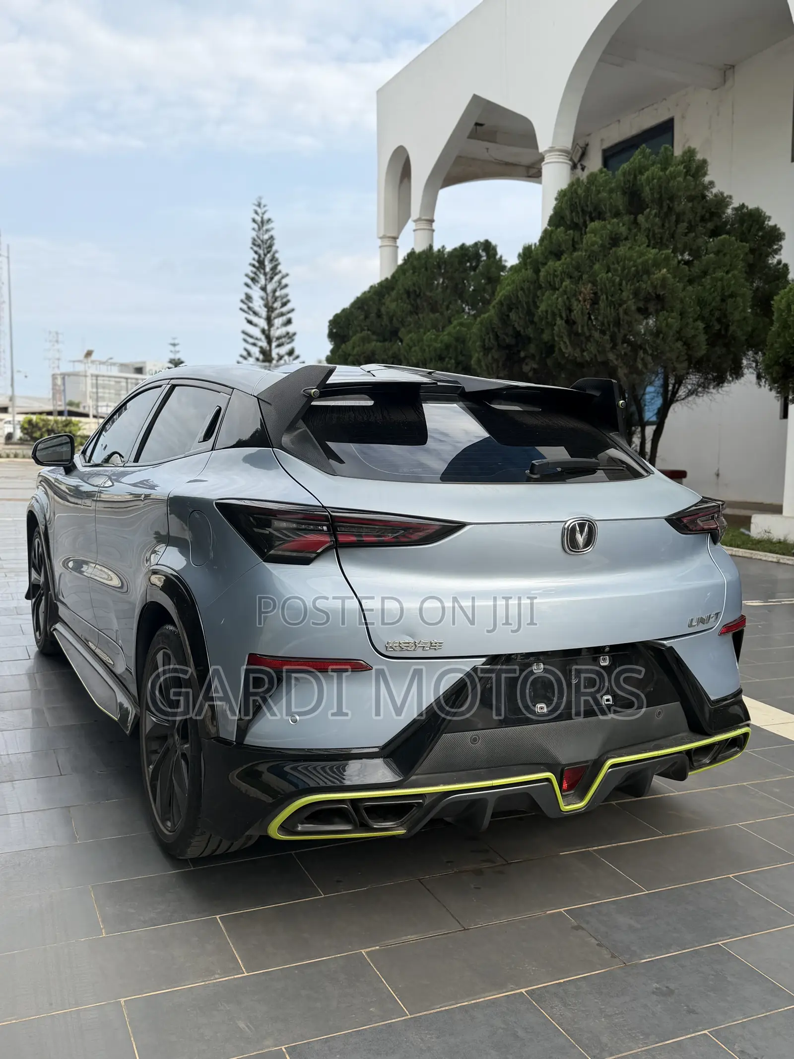 Changan UNI-T 1.5 FWD 2022 Silver
