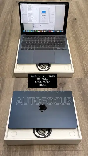 Laptop Apple MacBook Air 2025 M4 16GB Apple M4 SSD 256GB