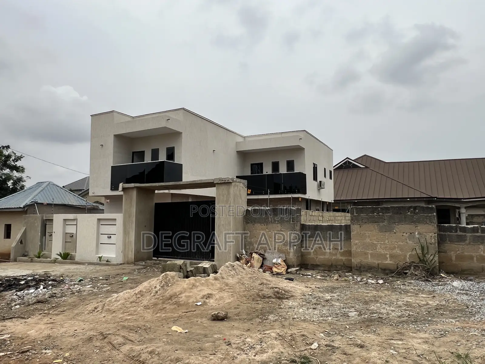 4bdrm House in Buobai, Asokore, Kumasi Metropolitan for sale
