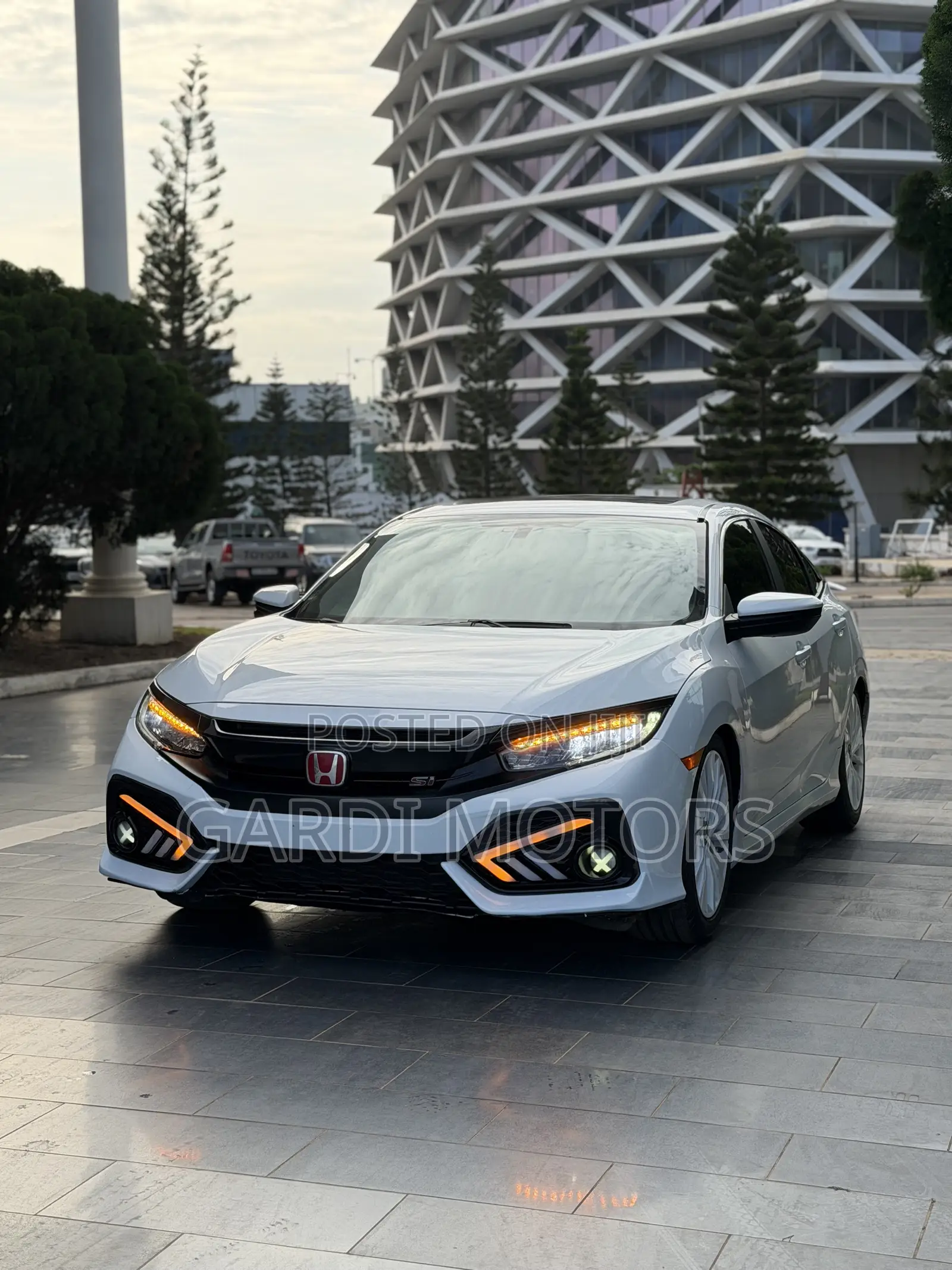 Honda Civic Si 2dr Coupe (1.5L 4cyl) 2017 White