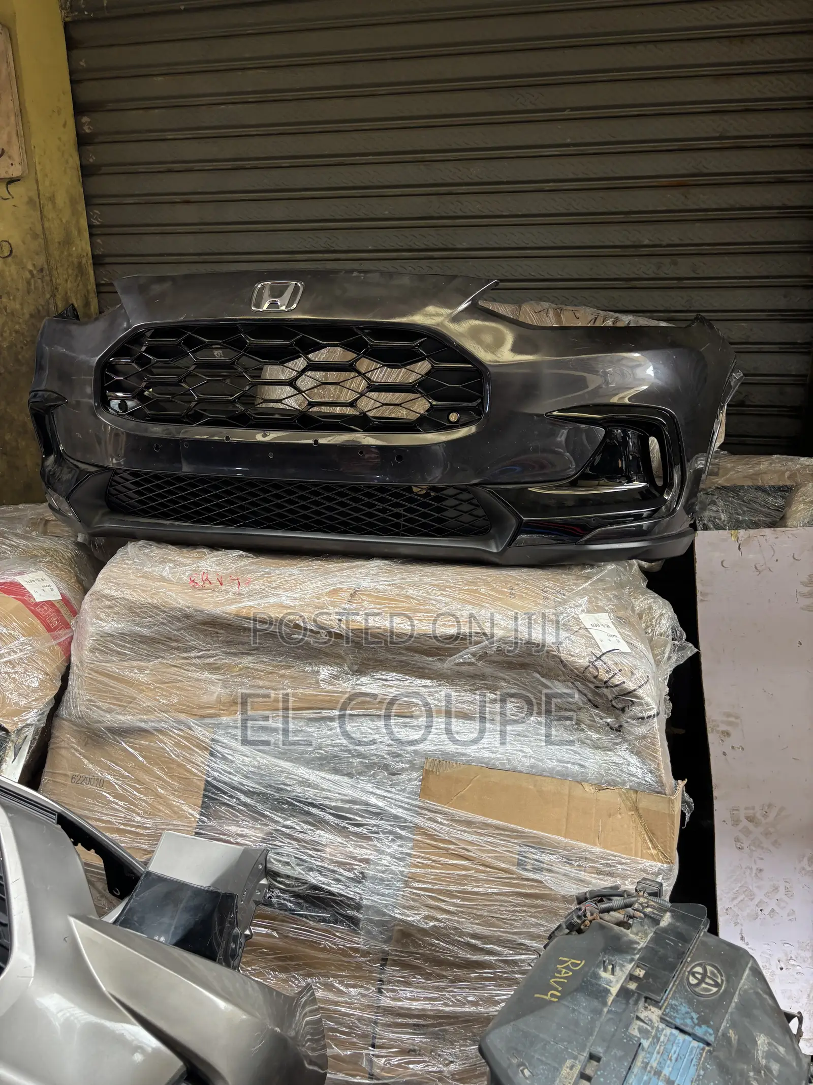 Honda HRV 2022-2023-2024-2025 Front Bumper Complete